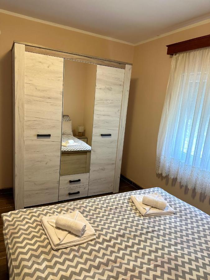 Albomi Apartamento Kotor Exterior foto